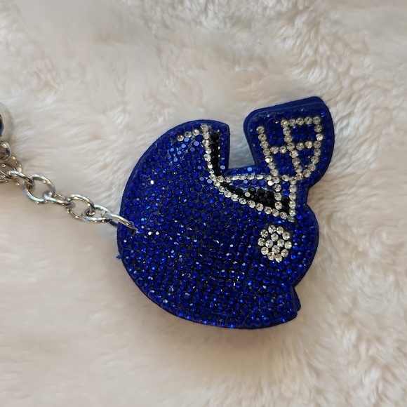 Buffalo Bills Blue and Silver Cheer Keychain Set Bag Charms - Picture 3 of 5